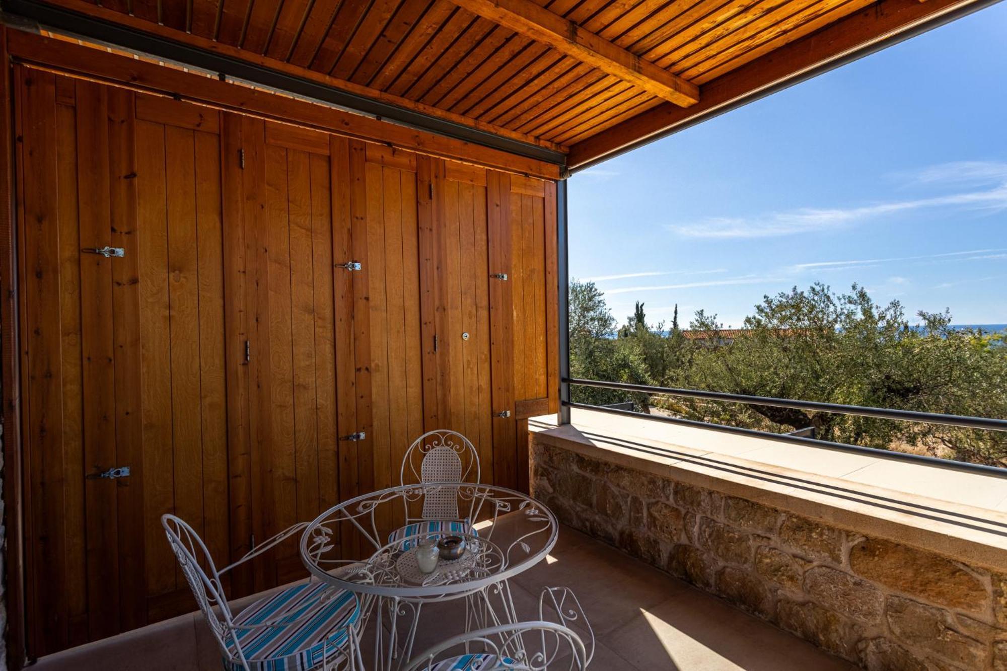 Lithos Guesthouse Kardamili Luaran gambar