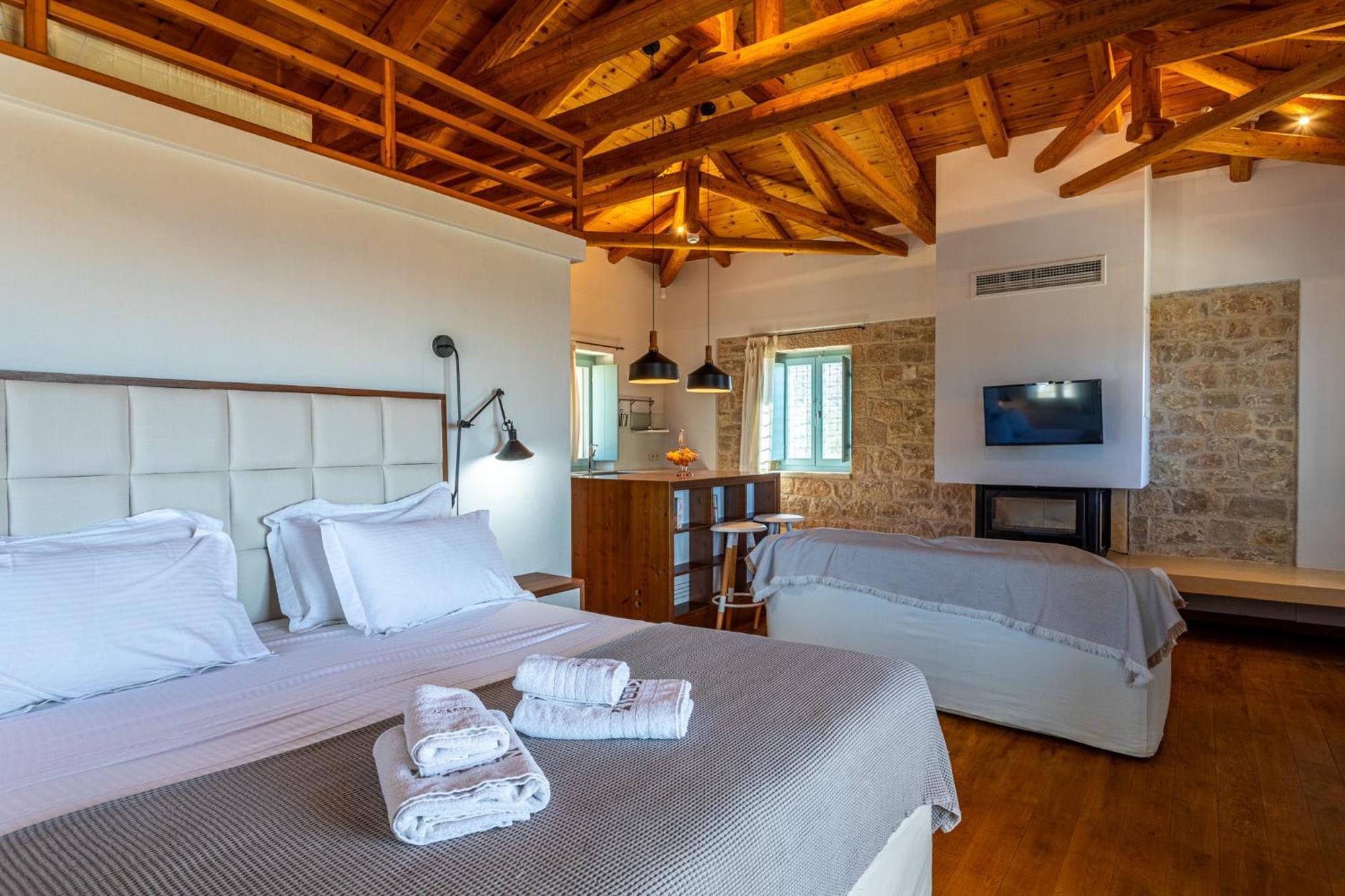 Lithos Guesthouse Kardamili Luaran gambar