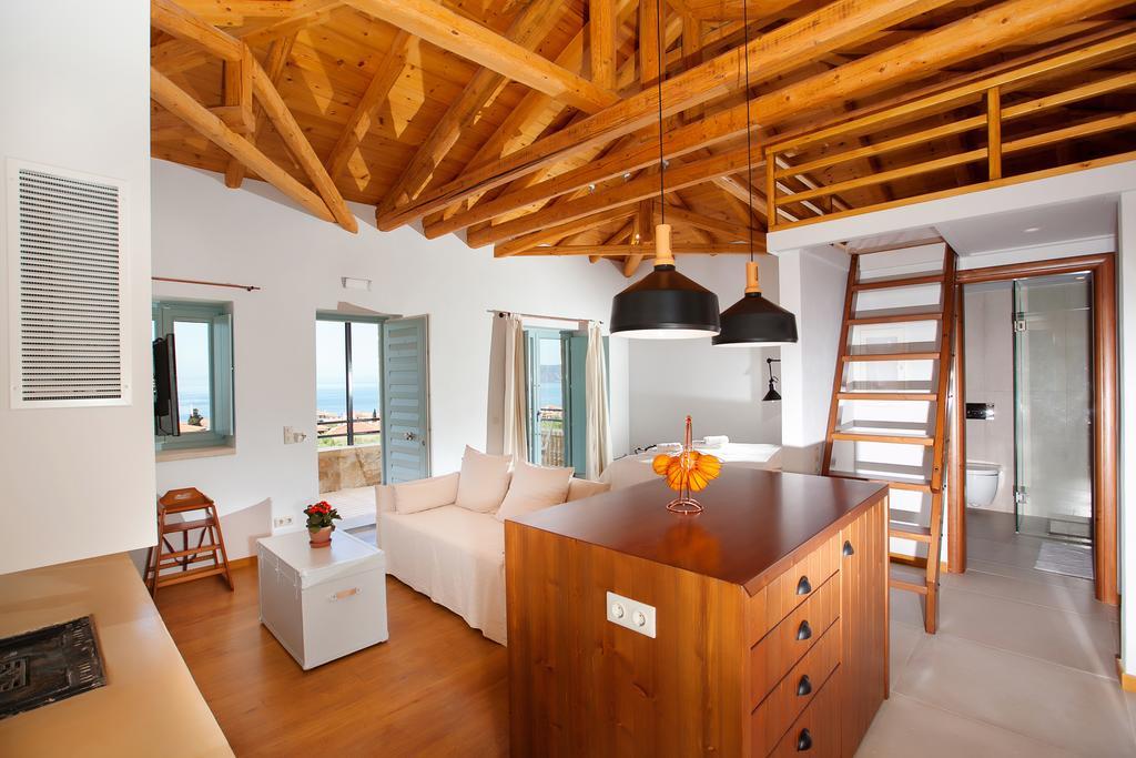 Lithos Guesthouse Kardamili Luaran gambar