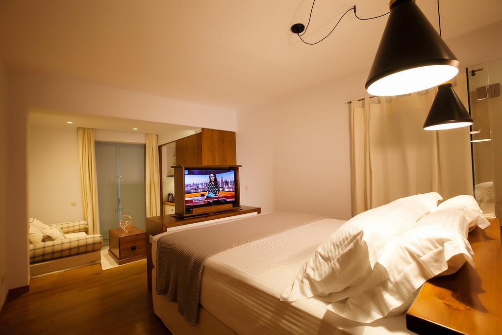 Lithos Guesthouse Kardamili Luaran gambar