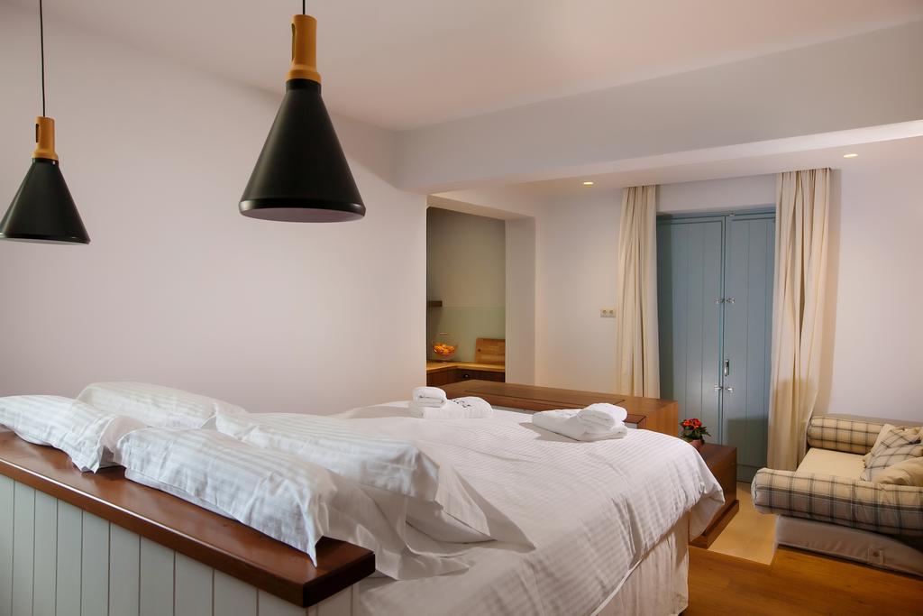 Lithos Guesthouse Kardamili Luaran gambar